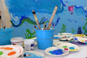 Meeresbrise und Wolkenschaum – freies großformatiges Malen Workshop für Erwachsene