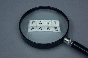 Meinungspolitik Online: Manipulation erkennen und regulieren? Talk im Bahnhof unter der Schirmherrschaft von Ansgar Heveling MdB