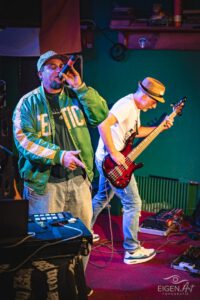 Die von eben WERKBÜHNEN Donnerstag: Konzert mit Kultur am Fließband