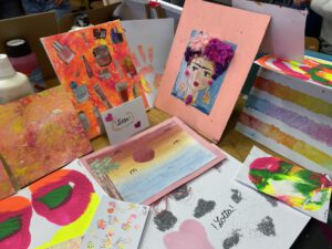 gemeinsam Malen – Kinder Eltern Großeltern Farbe, Pinsel, fertig, los!