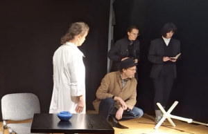 Mit Theater spielen II für fortgeschrittene Erwachsene